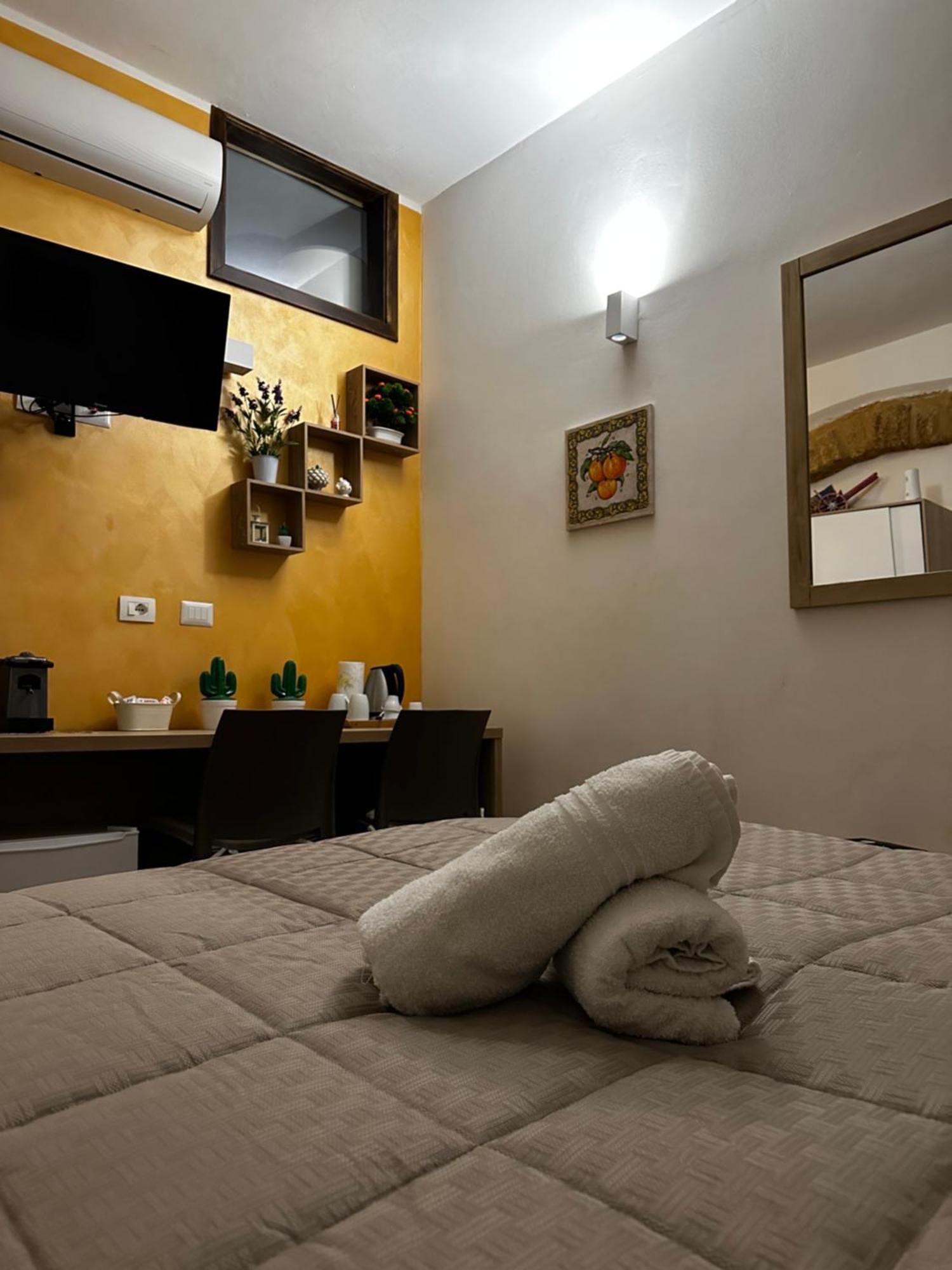 O Munti Rooms 아그리젠토 외부 사진